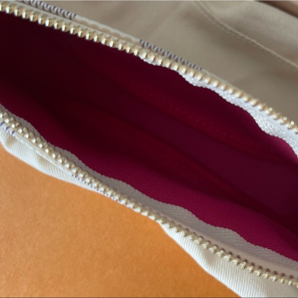 ❌SOLD❌ Louis Vuitton N60487  MINI POCHETTE WRISTLET ACCESSOIRES 2021 Christmas - Picture 7 of 9